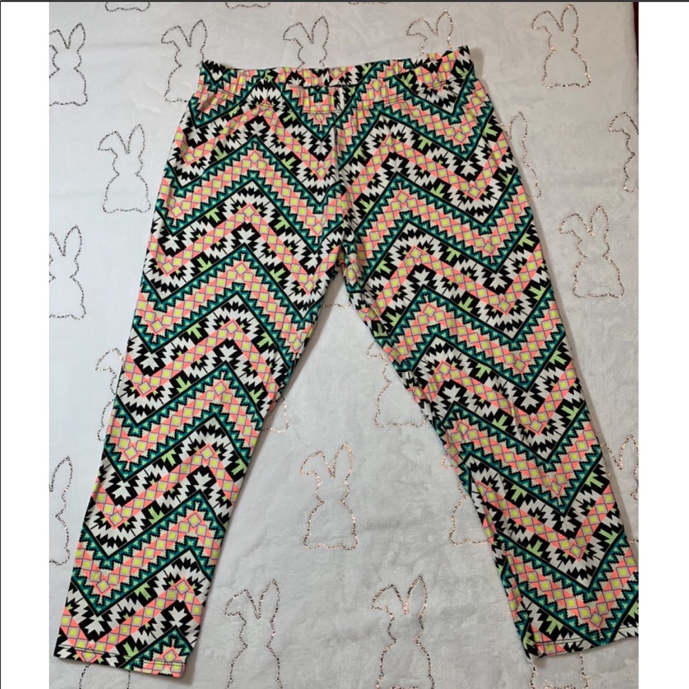 Multi Color Calf Length Leggings